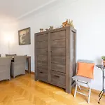 Lecomte - Coastal Escape 200