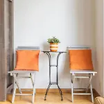 Апартаменты Lecomte - Coastal Escape 200 *