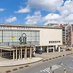 Lecomte - Coastal Escape 200 Апартаменты *