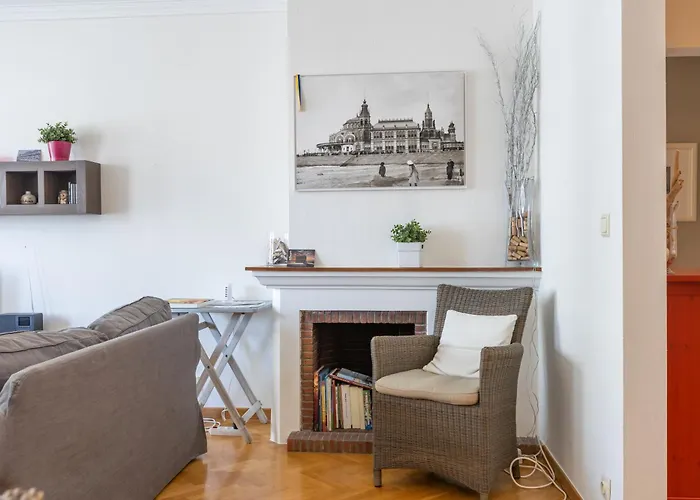 Lecomte - Coastal Escape 200 公寓