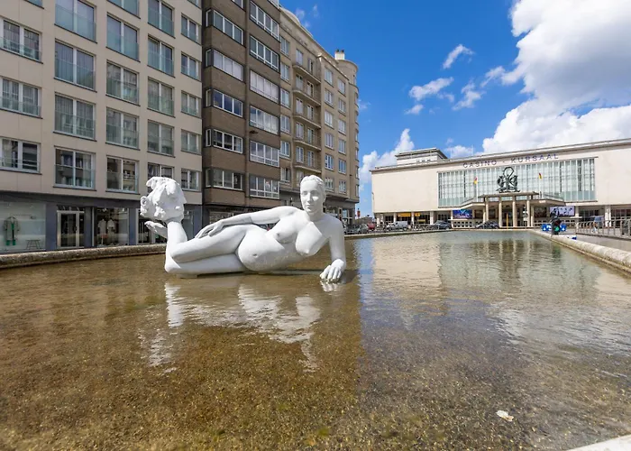 Lecomte - Coastal Escape 200 Apartment Ostend